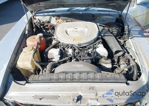 1983 Mercedes-Benz 380 Sl из США, поврежденный, VIN WDBBA45AXDB028458